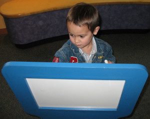 4548147418_25112e74d0_z