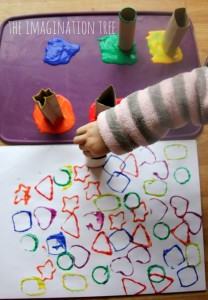 Toddler-art-printing-with-shape-tubes-680x980