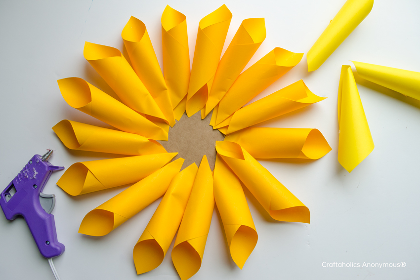 how-to-make-paper-dahlia-flowers