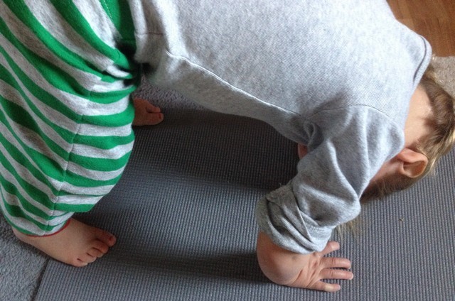 toddler yoga