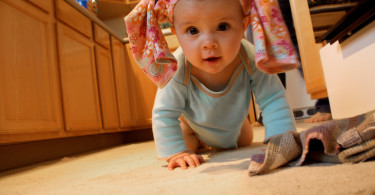 kada beba počne puzati
