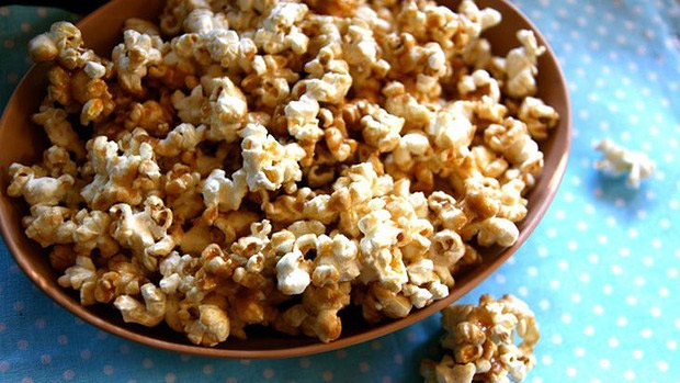 ek-partyfood-8popcorn