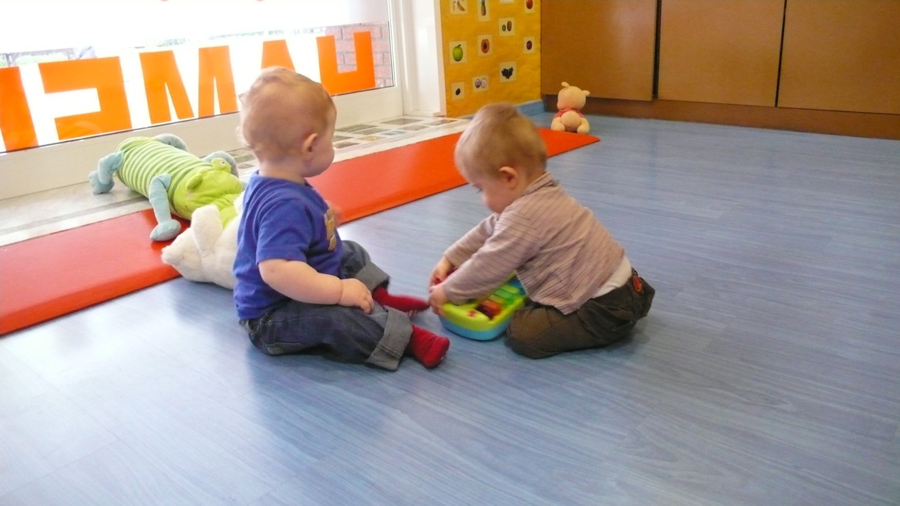 2655972865_a40789567a_o