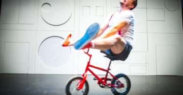 neverbalna predstava